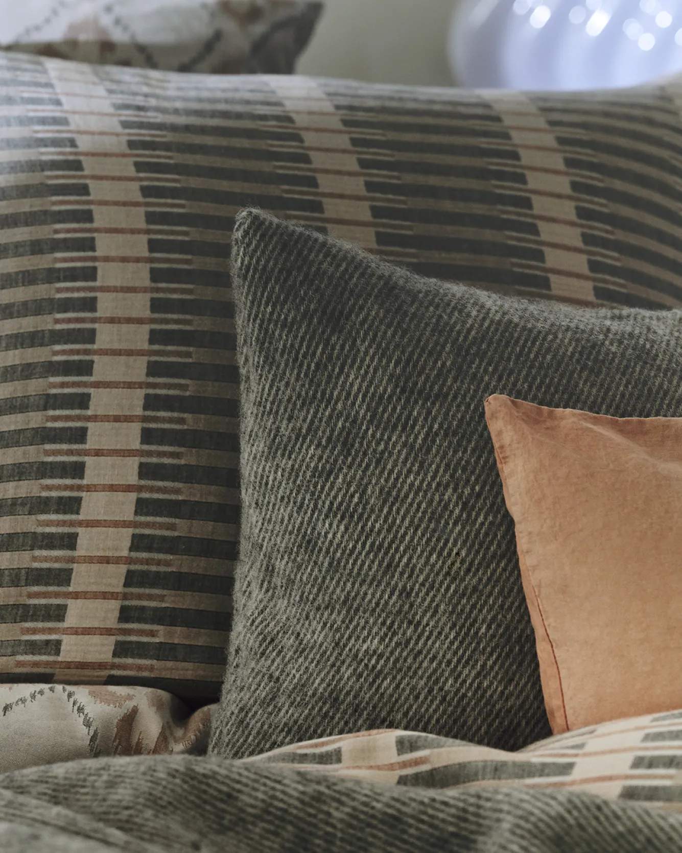 Vandyck Duvet cover PURE 73 stone 200x220 cm