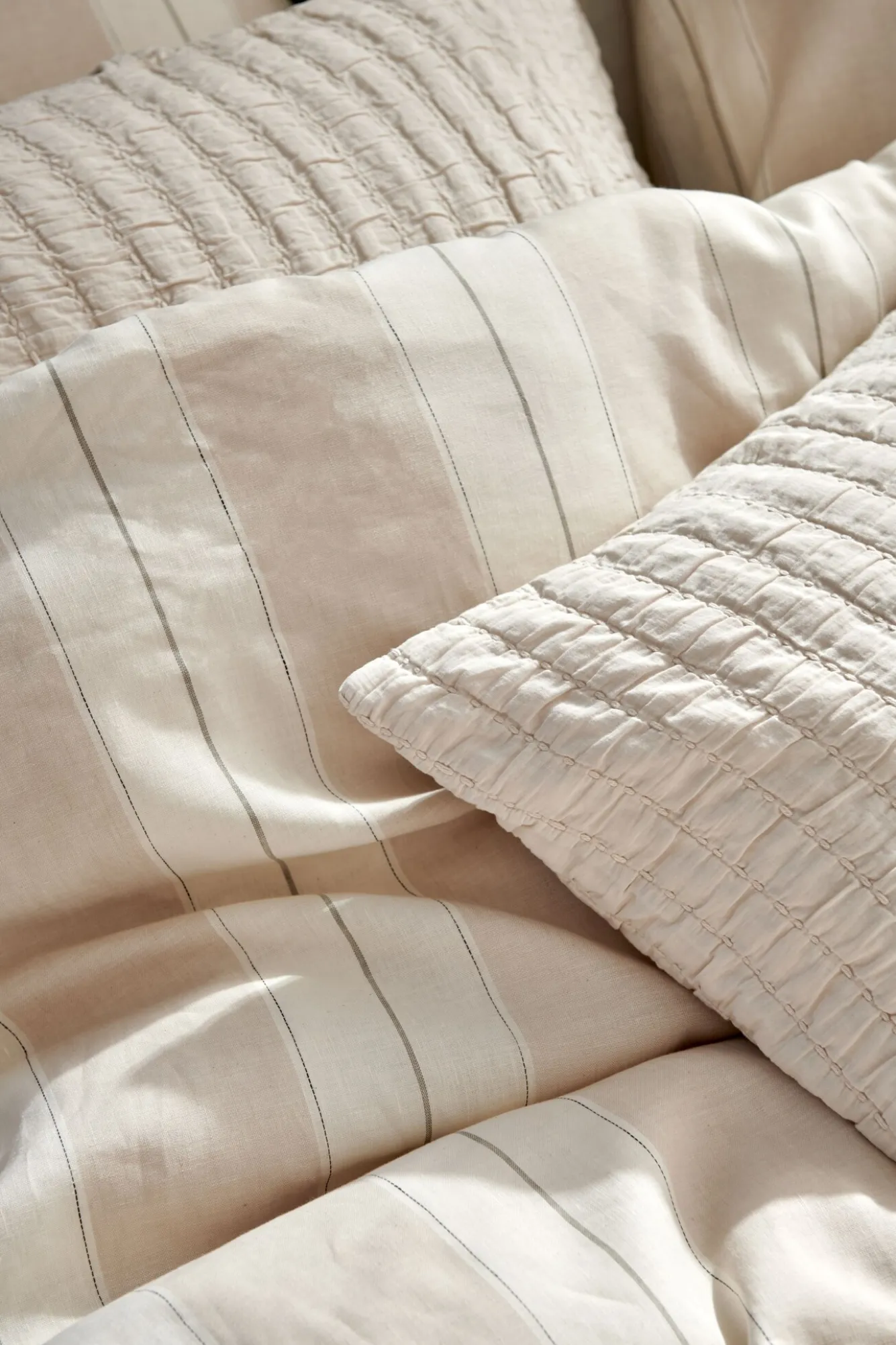 Vandyck Duvet cover PURE 78 Linen 240x220 cm (linen/cotton)