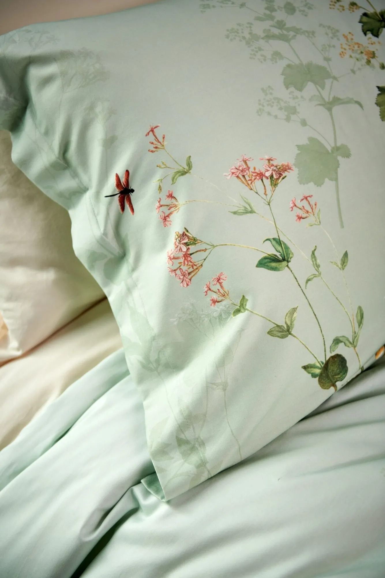 Vandyck Duvet cover GARDENIA Smoke Green 140x220 cm (satin cotton)