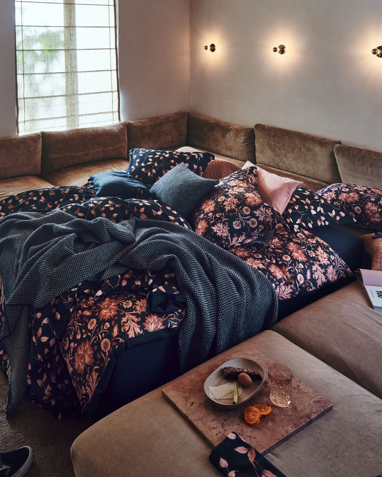 Vandyck HOME 95 plaid/bedspread 160x260 cm, dark blue