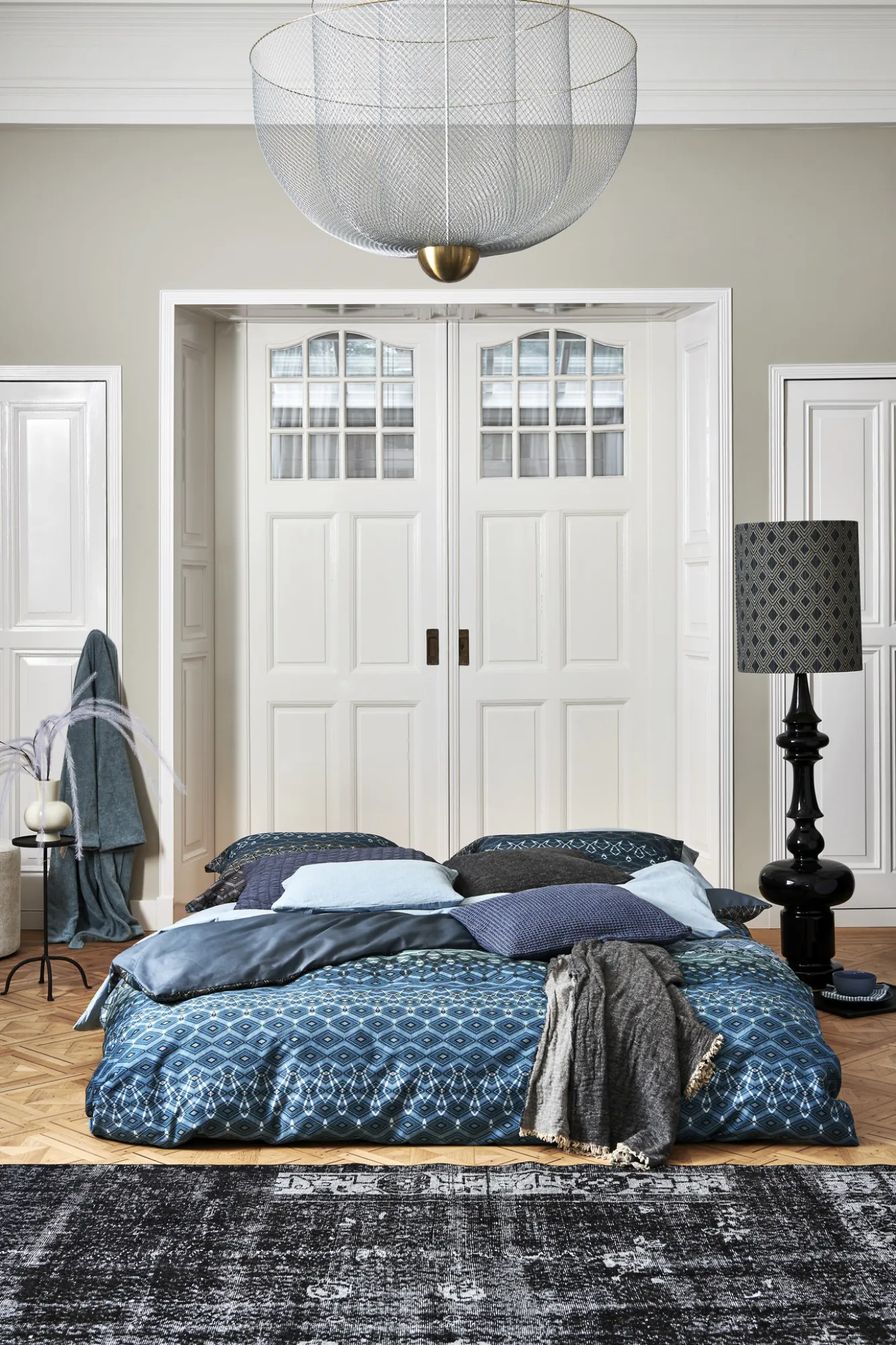 Vandyck HOME 81 throw 130x220 cm Anthracite (HCLO18281)