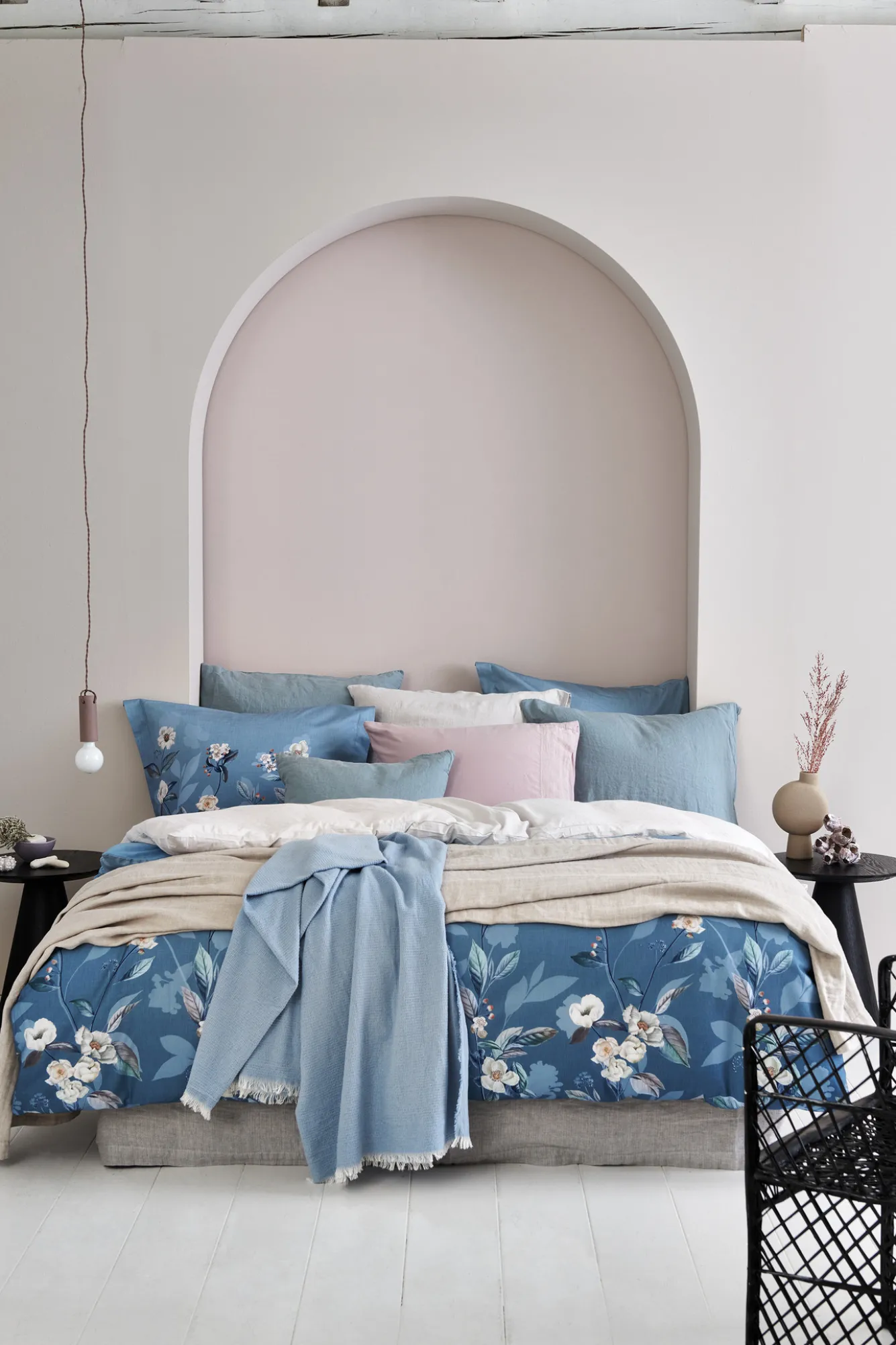 Vandyck Pillowcase PURE 07 Viola 60x70 cm (linen / satin cotton) PRSA17207