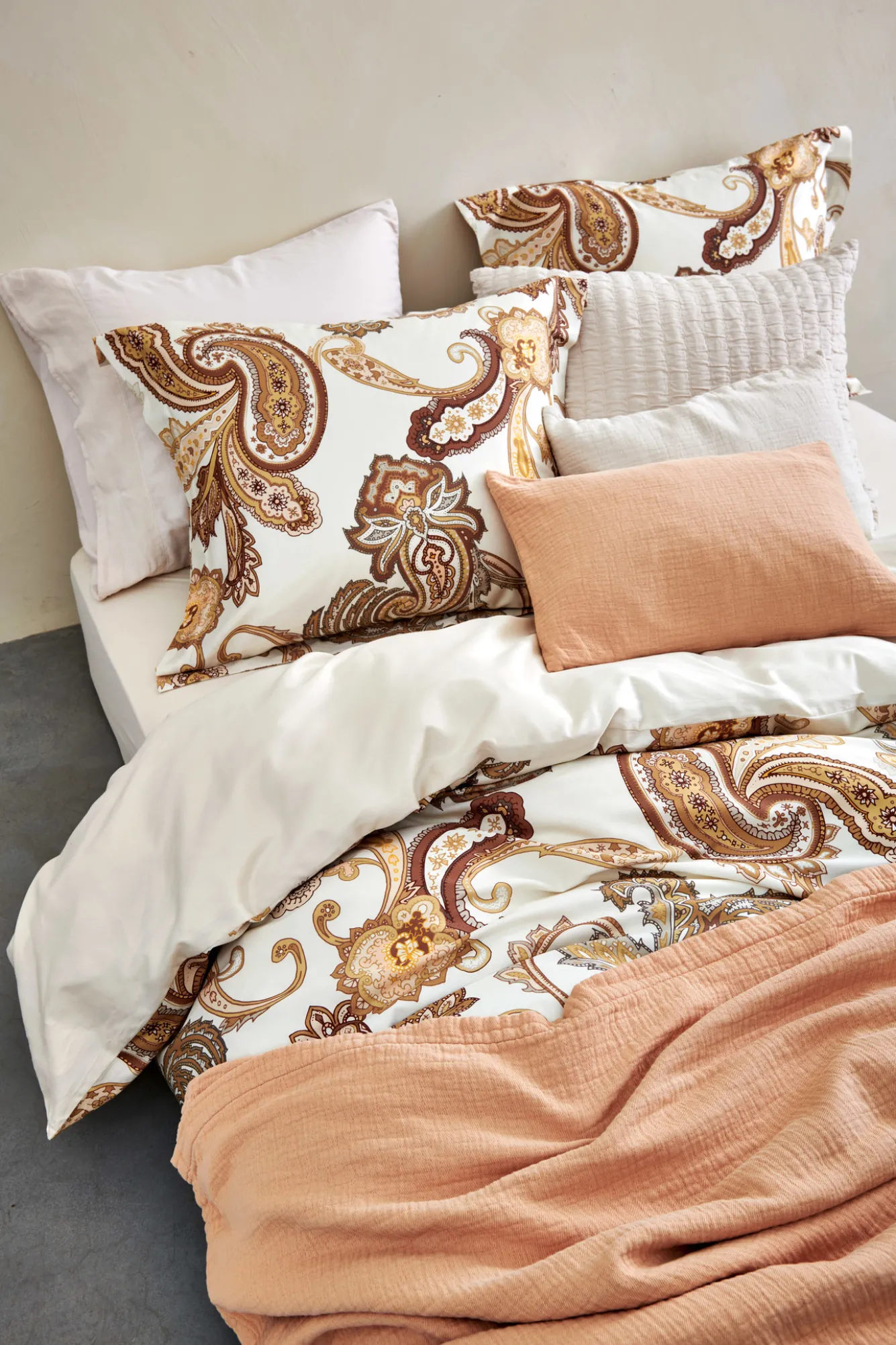 Vandyck PURE 68 cushion cover 40x55 cm Apricot Blush (PRSA23168)