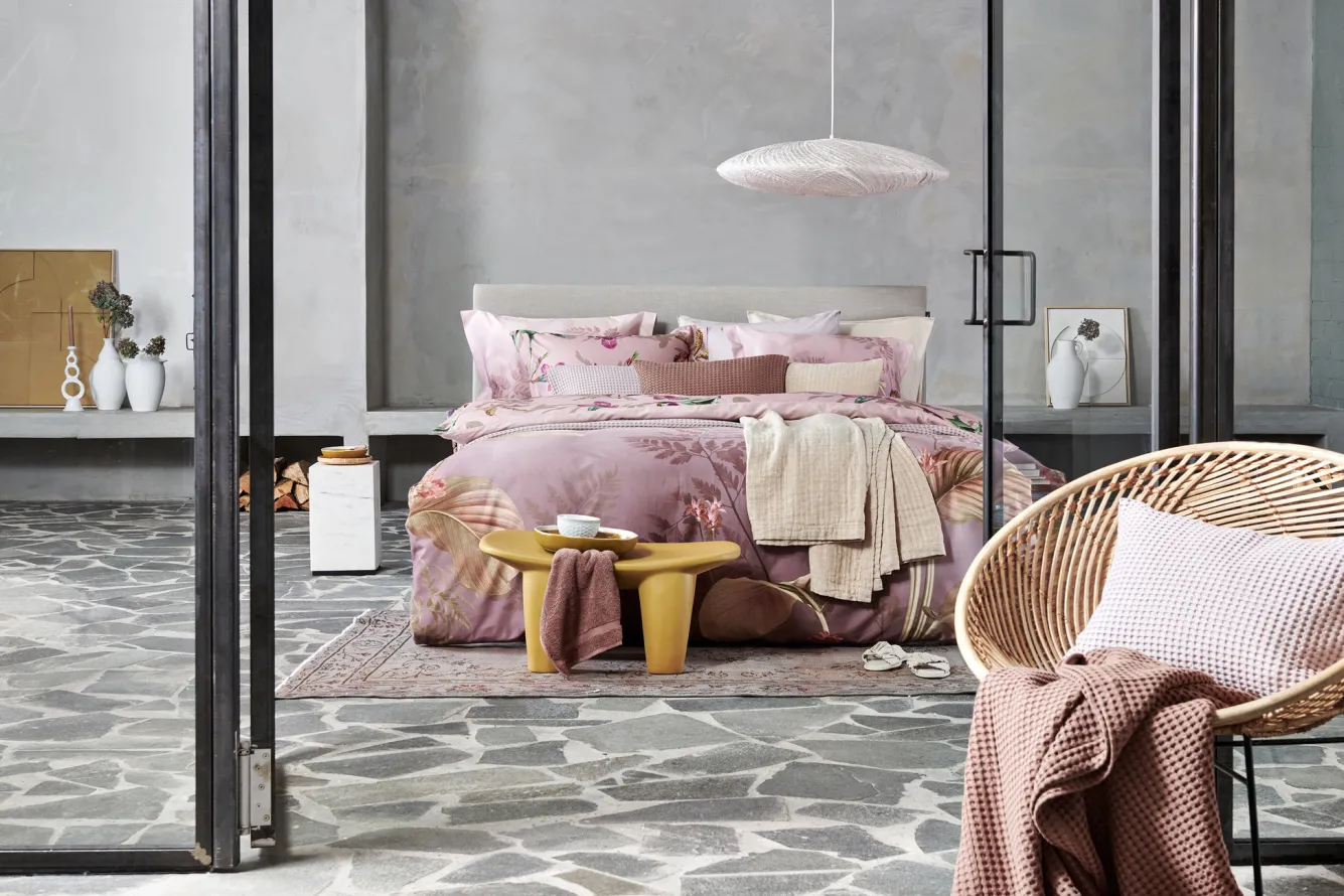 Vandyck PURE 22 plaid/bedspread 180x260 cm Sand-048 (cotton/linen)