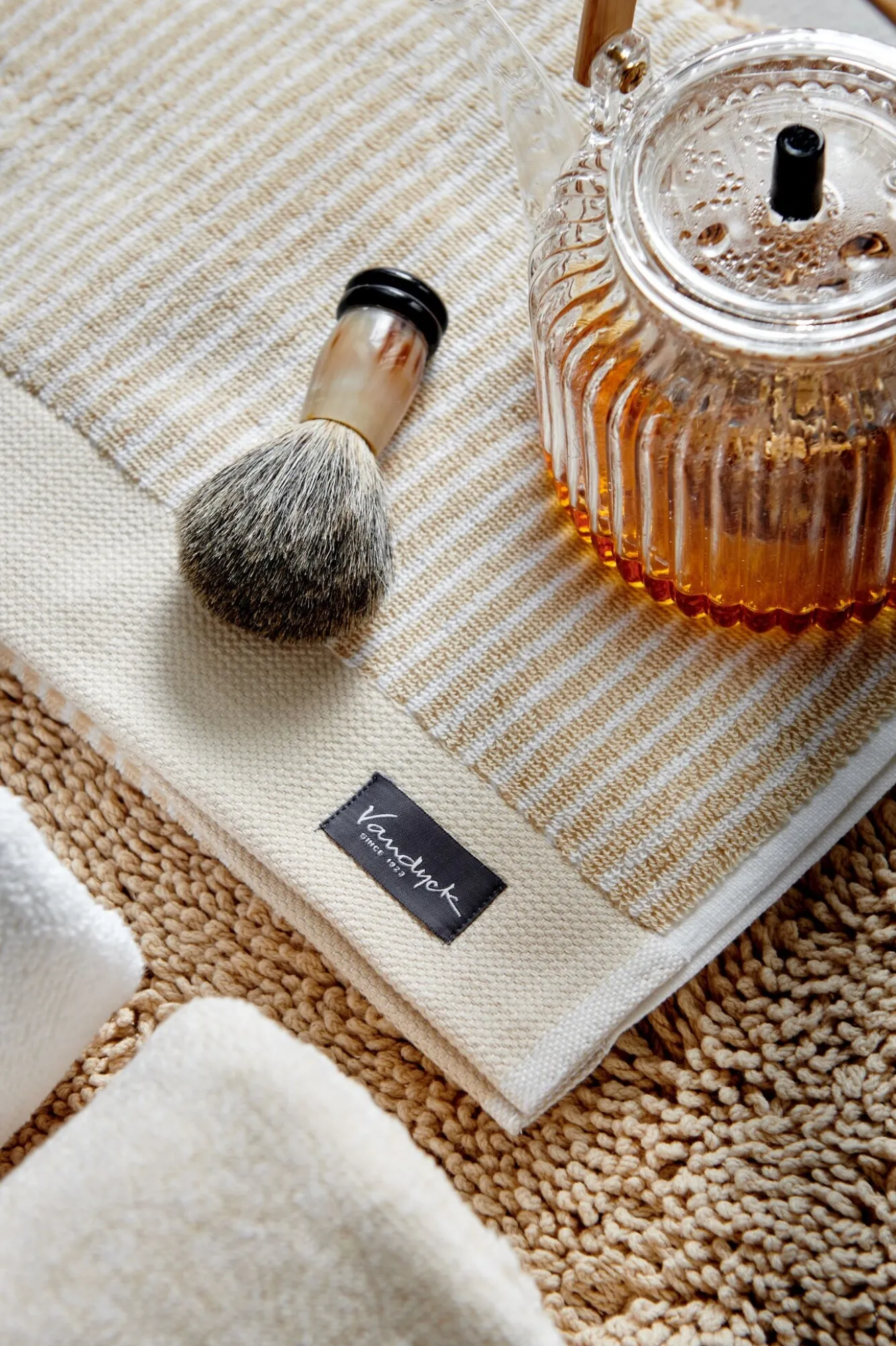 Vandyck Towel 60x110 cm HOME Petit Ligne Bleached Sand (BAKC15101) set/3 pieces