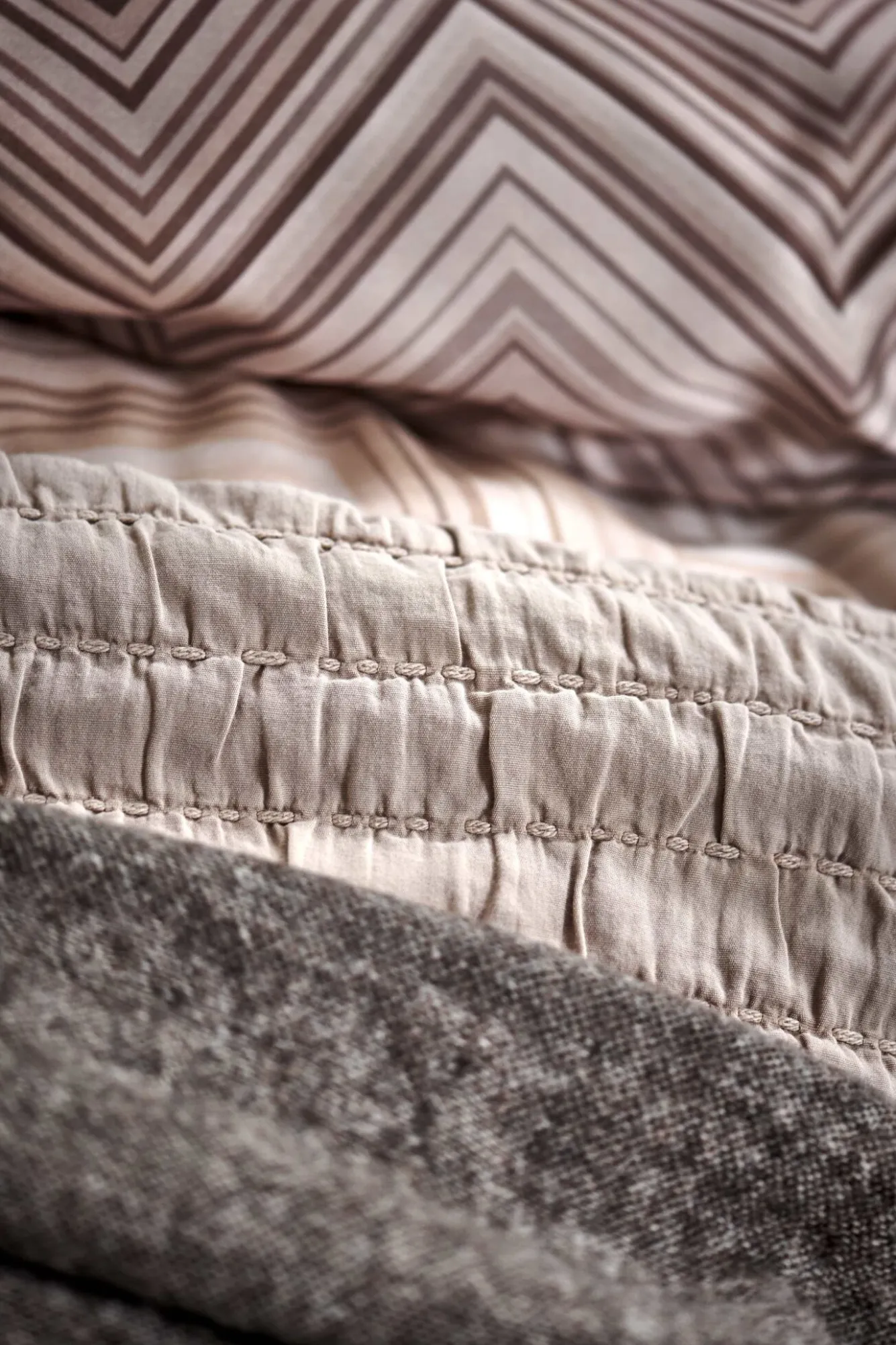 Vandyck Vandyck DYNAMIZE duvet cover Taupe 240x220 cm