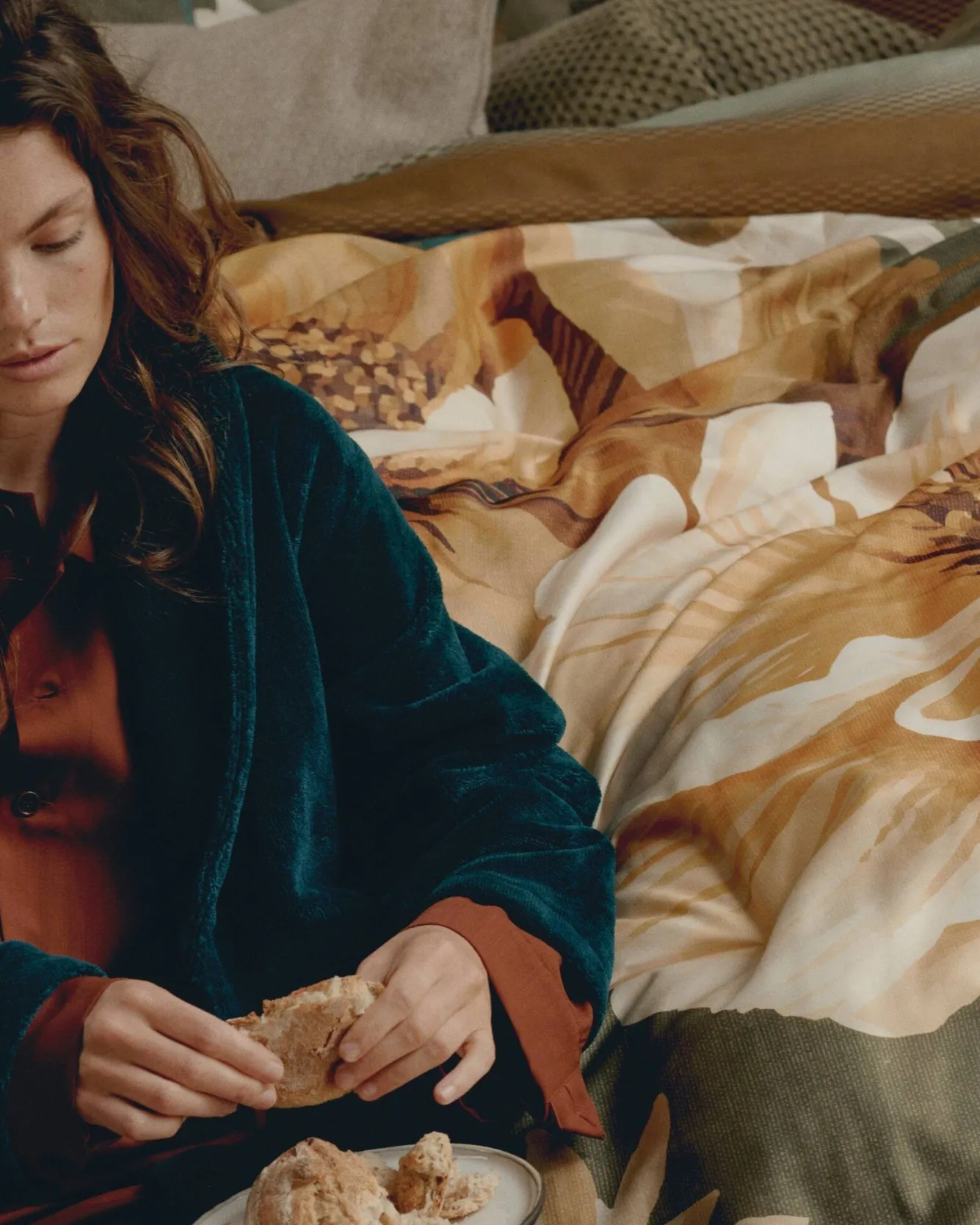 Vandyck Vandyck HOME Pique bedspread Martini Olive 270x250 cm